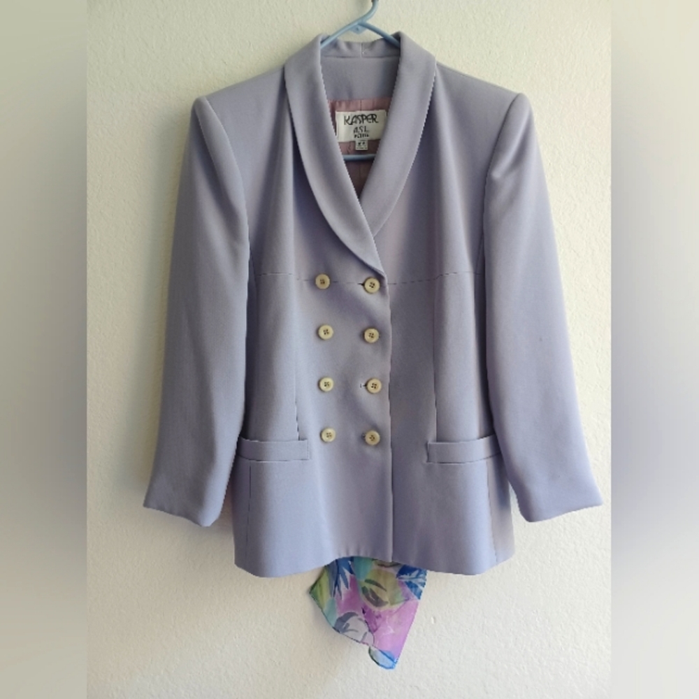 Vintage Kasper ASL Petite 10P lavendar 3 pc set suit jacket, skirt, sheer scarf